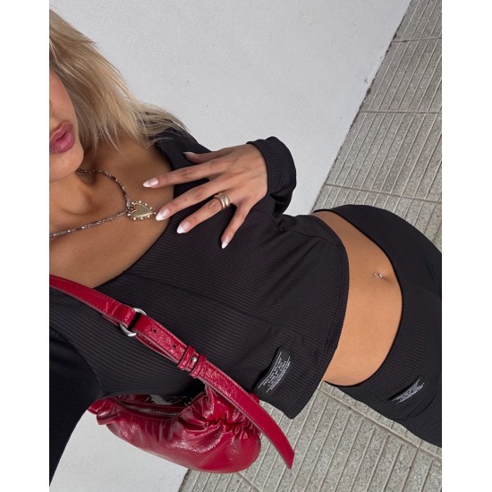 Top Angela