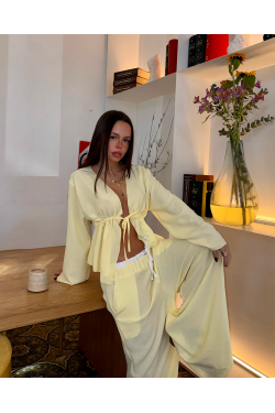 Top Boho de cey brush con mangas evasé