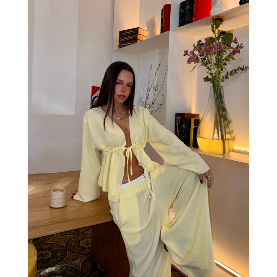 Top Boho de cey brush con mangas evasé