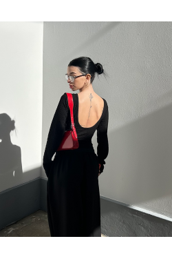 Body con recortes laterales