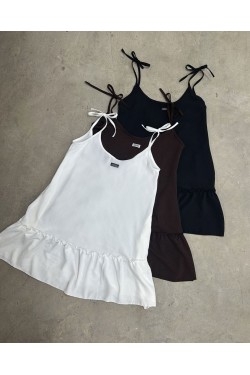 Vestido Basil con bolsillos