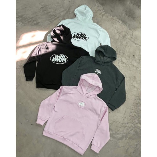 Buzo hoodie con aplique Buzo hoodie con aplique
