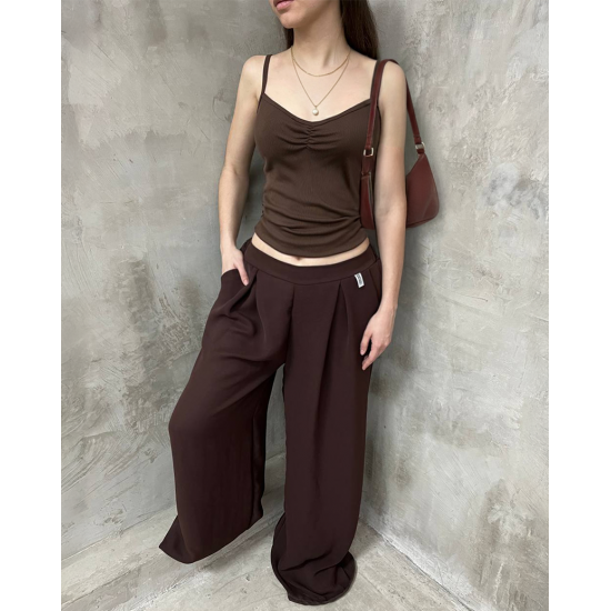 Pantalon Soraya con pinzas y etiqueta Pantalon Soraya con pinzas y etiqueta