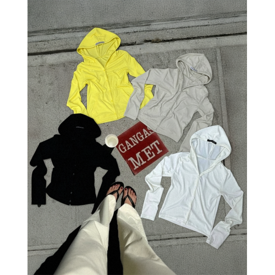 Saquito Detox con botones y capucha Saquito Detox con botones y capucha