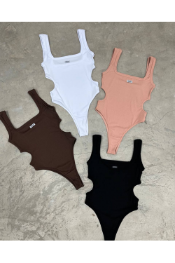 Body Hassie con recortes laterales