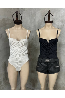 Body Caly con frunce y hebilla Body Caly con frunce y hebilla