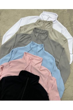 Campera Duna con cuello alto y frunce