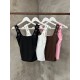 Musculosa Cozy con ojalillos