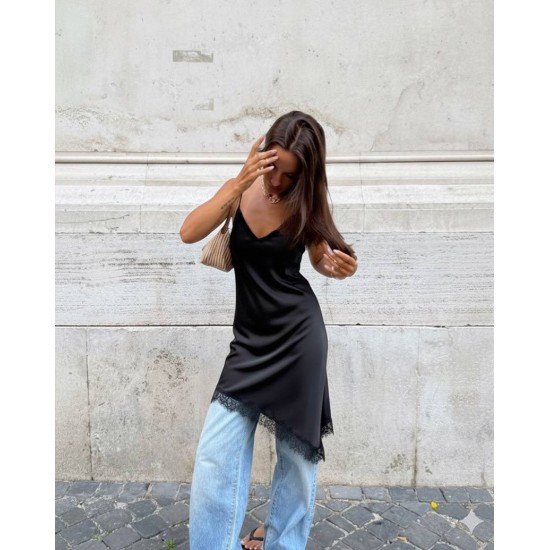 Vestido Layering con puntilla