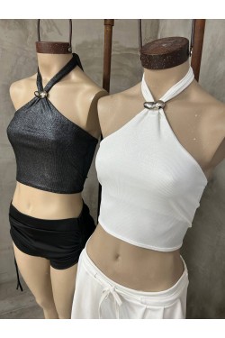 Top Sabrina con efecto foil y hebilla Top Sabrina con efecto foil y hebilla