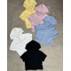 Remera Eira con cierre y capucha Remera Eira con cierre y capucha