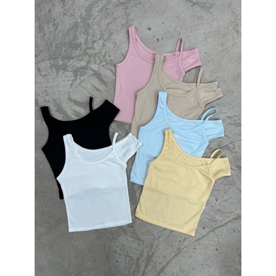 Remera Alya corte irregular 